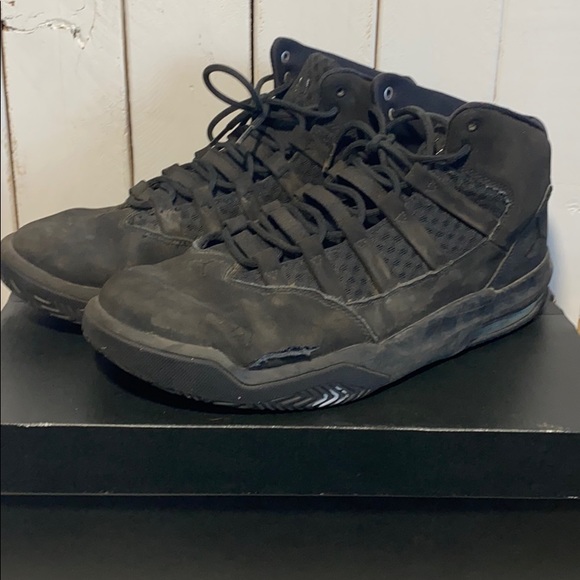 Jordan | Shoes | Jordan Max Aura Size 5 Aq9084001 | Poshmark